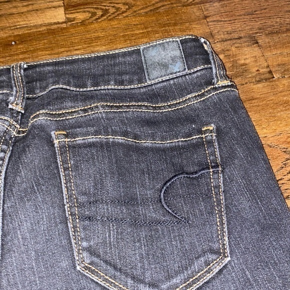 American Eagle Vintage Jeans - Picture 6 of 6
